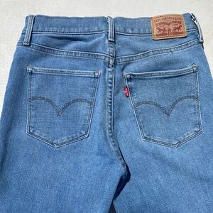 Levi’s Jeans